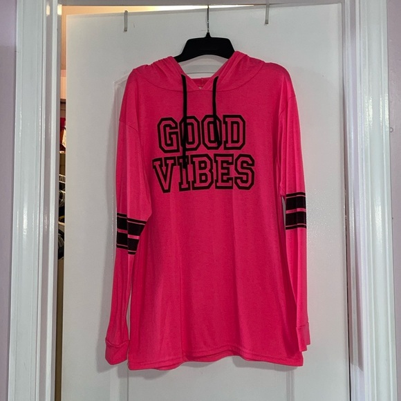 Faithful Ministries, Co., & Works “Good Vibes” Women pink long sleeve hoodie - Picture 4 of 4